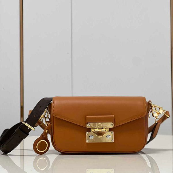 2023 new 9a l bag delicate knockoff designer shoulder bag swing 24cm luxury hand bag m20393 yl068 rraj, Black
2023 new 9a l bag delicate knockoff designer shoulder bag swing 24cm luxury hand bag m20393 yl068 rraj, Black