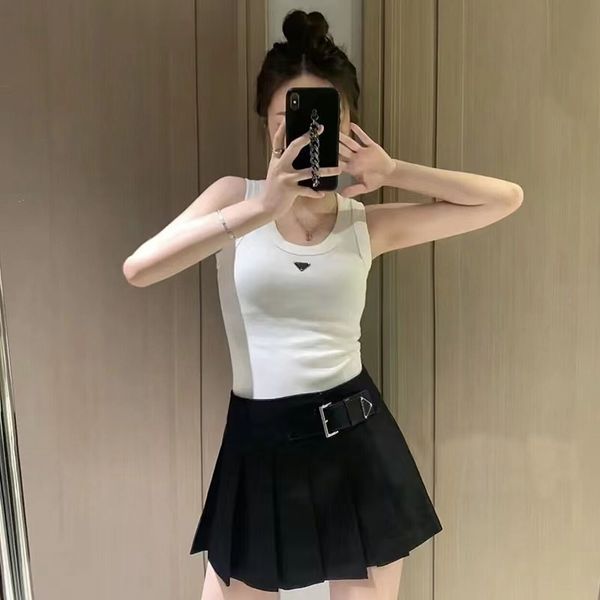 camisoles tanks 2023 triangle knitted tank for women outerwear short style underwear with black straps pure cotton spicy girls fashi 230508, Black;white
camisoles tanks 2023 triangle knitted tank for women outerwear short style underwear with black straps pure cotton spicy girls fashi 230508, Black;white
