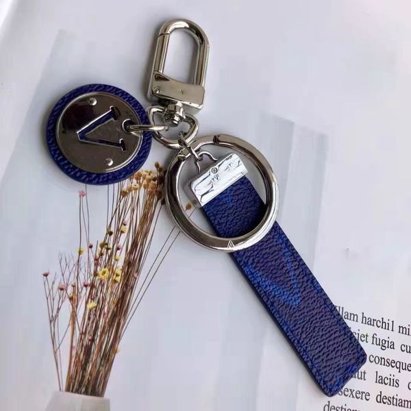 designer keychain luxury key chain letters bag charm women car key ring classic old flowers personalized pendant men couple style exquisite, Silver
designer keychain luxury key chain letters bag charm women car key ring classic old flowers personalized pendant men couple style exquisite, Silver