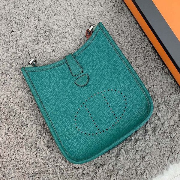 designer bag women shoulder bags cross body chain handbag clutch flap totes bags wallet check velour thread purse double letters solid diamo
designer bag women shoulder bags cross body chain handbag clutch flap totes bags wallet check velour thread purse double letters solid diamo