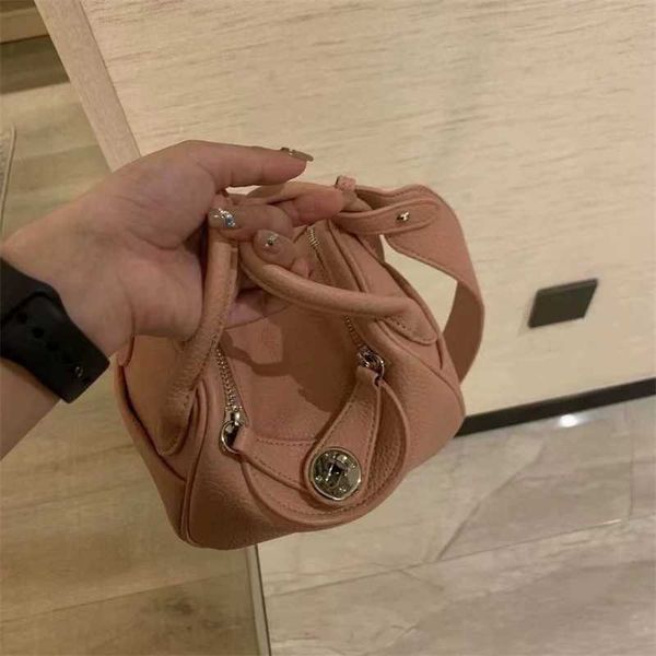 tote bag designer bag handbag crossbody bag lindys new doctor's bag one shoulder handheld crossbody fashion trend pillow universal wome
tote bag designer bag handbag crossbody bag lindys new doctor's bag one shoulder handheld crossbody fashion trend pillow universal wome