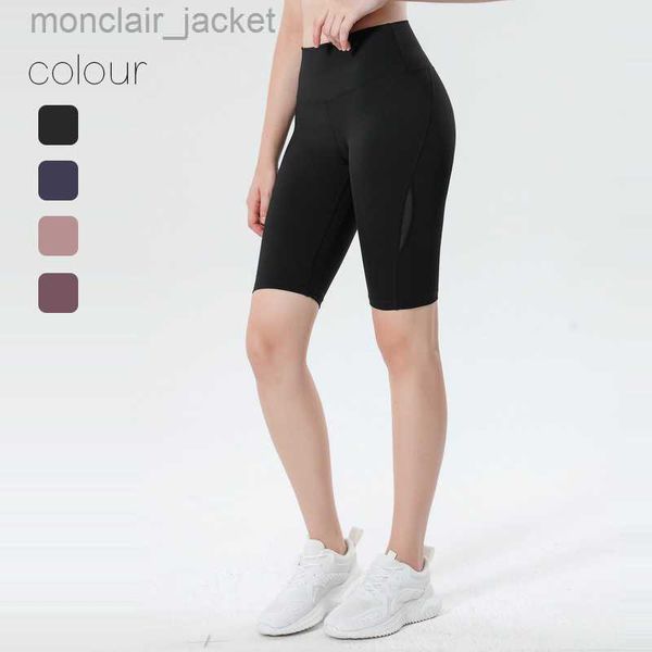 desginer alos yoga shorts five point pants for women's naked high waist and hip lift tight external wear fitness pants for women's, White;black
desginer alos yoga shorts five point pants for women's naked high waist and hip lift tight external wear fitness pants for women's, White;black