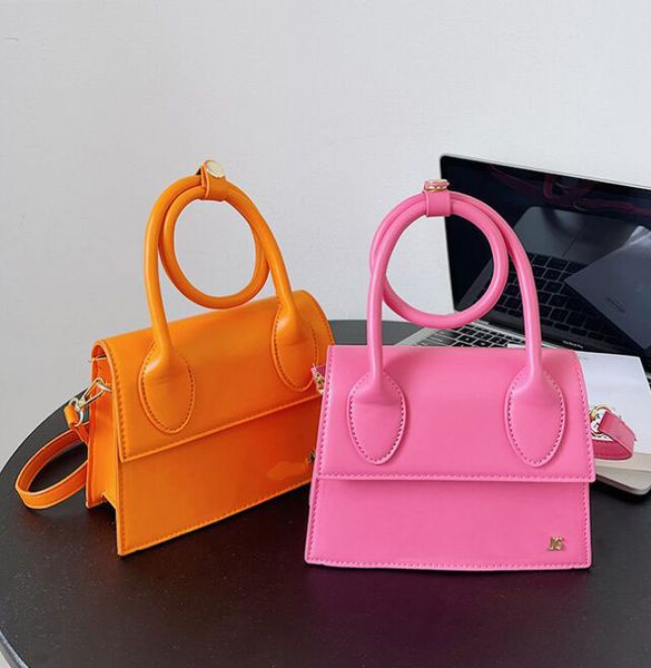 casual square women's shoulder bags men handbag adjustable shoulder straps pu leather bag designer crossbody male outdoor sports purses
casual square women's shoulder bags men handbag adjustable shoulder straps pu leather bag designer crossbody male outdoor sports purses