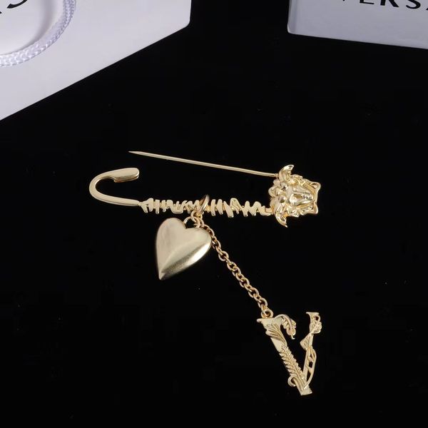 golden beauty head love match v letter wheat ear pendant fashion luxury designer brooch, Gray
golden beauty head love match v letter wheat ear pendant fashion luxury designer brooch, Gray