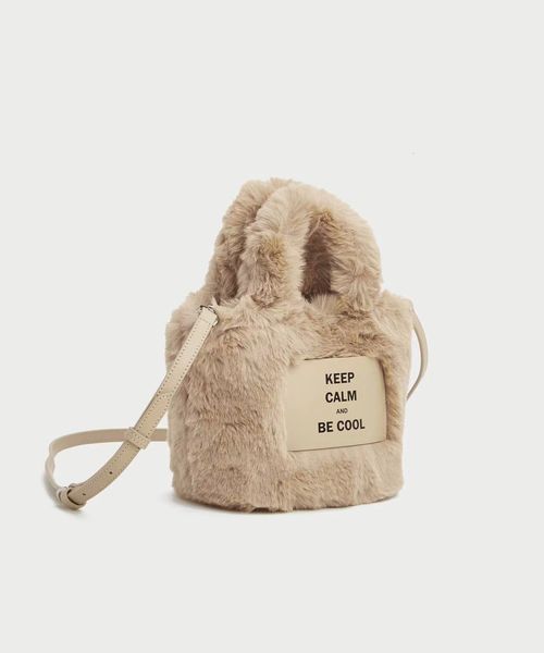 handbags autumn/winter fashion plush bucket wool bag high-grade texture hand-held children bag cute and warm 230508, Black
handbags autumn/winter fashion plush bucket wool bag high-grade texture hand-held children bag cute and warm 230508, Black