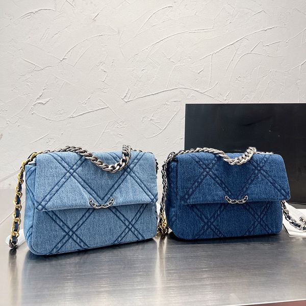 womens 19 collection denim jeans bicolore quilted bag silver metal hardware chain handle totes two-tone crossbody shoulder handbag 26cm outd
womens 19 collection denim jeans bicolore quilted bag silver metal hardware chain handle totes two-tone crossbody shoulder handbag 26cm outd