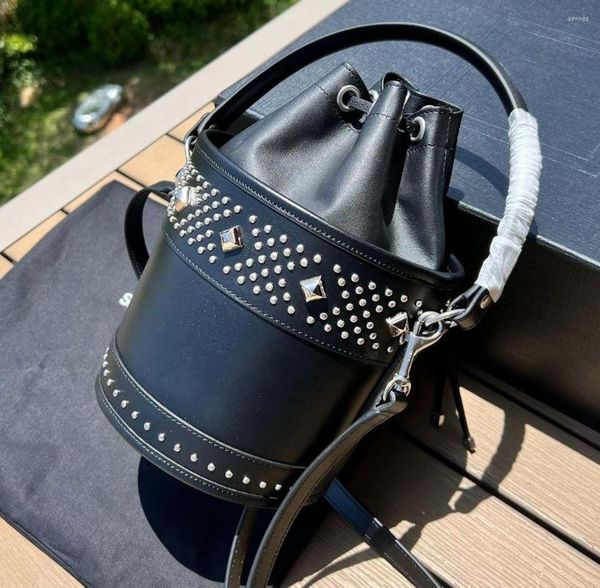 backpack style accessories designer bag tote wallet cross body lady embossing shoulder handbags women's fashion luxurys ladies messenge
backpack style accessories designer bag tote wallet cross body lady embossing shoulder handbags women's fashion luxurys ladies messenge