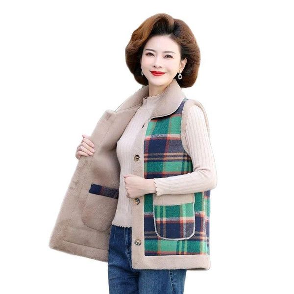 leather new wear on both sides plush vest jacket for women autumn winter add velvet warm sleeveless plaid coat middleaged mother vests, Black
leather new wear on both sides plush vest jacket for women autumn winter add velvet warm sleeveless plaid coat middleaged mother vests, Black