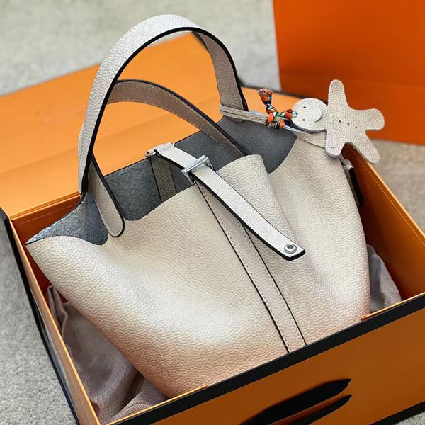 designer bag women shoulder bags cross body chain handbag clutch flap totes bags wallet check velour thread purse double letters solid diamo
designer bag women shoulder bags cross body chain handbag clutch flap totes bags wallet check velour thread purse double letters solid diamo