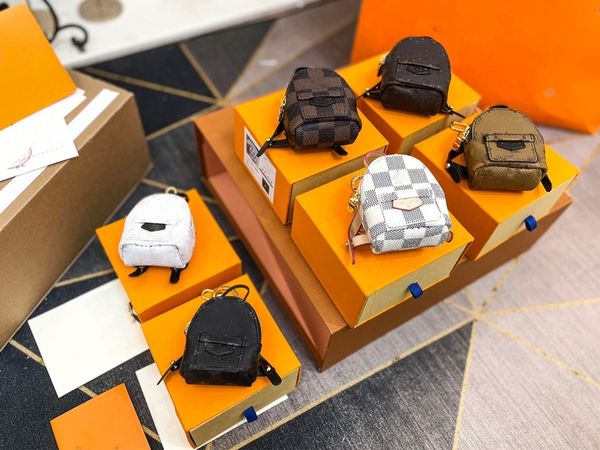 latest letter plaid coin purses classic brand women's mini backpack wallets with keychain luxury brand men's storage clutch bags h, Red;black
latest letter plaid coin purses classic brand women's mini backpack wallets with keychain luxury brand men's storage clutch bags h, Red;black