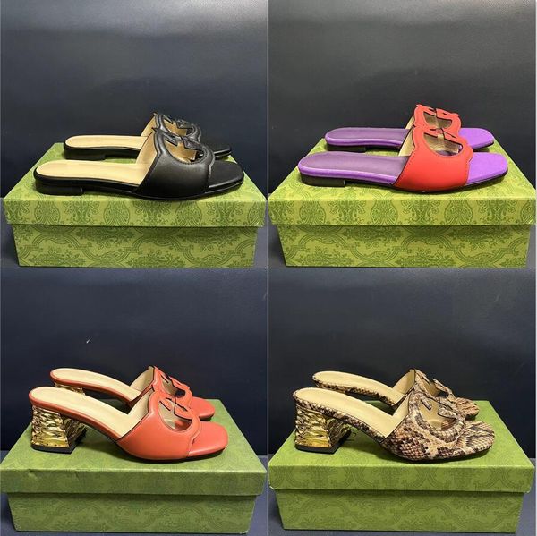 2023 slipper luxury designer leather ladies sandals summer flat shoes fashion beach women slippers letter drag 35-42, Black
2023 slipper luxury designer leather ladies sandals summer flat shoes fashion beach women slippers letter drag 35-42, Black