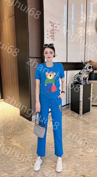 23ss women tracksuit womens designer clothing round neck pure cotton heavy bear printing short sleeve t-shirt elastic waist pull rope trouse, Gray
23ss women tracksuit womens designer clothing round neck pure cotton heavy bear printing short sleeve t-shirt elastic waist pull rope trouse, Gray