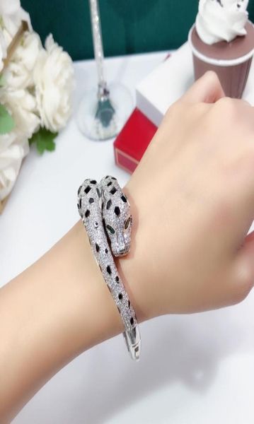 panthere bangle diamonds 18 k gold never fade official replica jewelry luxury brand two headed cheetah bangles classic2463084, Black
panthere bangle diamonds 18 k gold never fade official replica jewelry luxury brand two headed cheetah bangles classic2463084, Black
