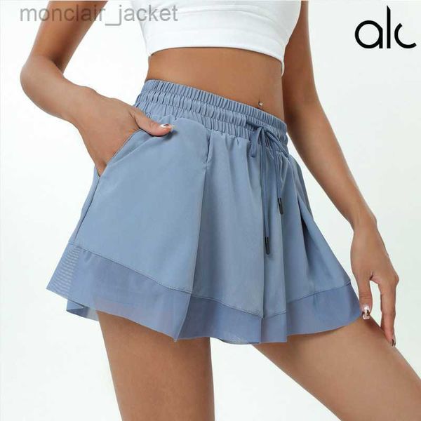 desginer alos yoga shorts pocket sports shorts women's summer thin fake two-piece anti-light high-waist fitness loose running pants, White;black
desginer alos yoga shorts pocket sports shorts women's summer thin fake two-piece anti-light high-waist fitness loose running pants, White;black