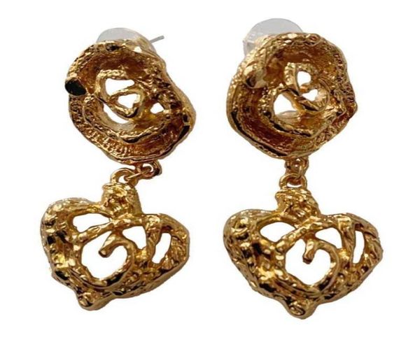 package 940 vintage european and american court baroque goldplated color protection hollow out exaggerated earrings and earrings6728623, Golden
package 940 vintage european and american court baroque goldplated color protection hollow out exaggerated earrings and earrings6728623, Golden