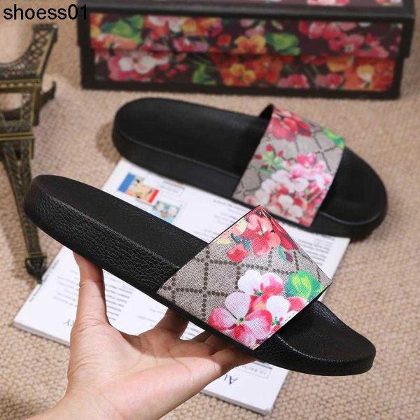 2023 new designer leather ladies sandals summer flat slippers men and women cute pattern slippers fashion beach big head slippers, Black
2023 new designer leather ladies sandals summer flat slippers men and women cute pattern slippers fashion beach big head slippers, Black