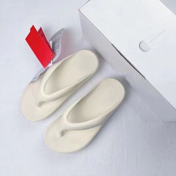taw&toe men women slippers slide designer luxury sandals triple white black green glow yellow clog womens sliiper mens slide flip flops sand
taw&toe men women slippers slide designer luxury sandals triple white black green glow yellow clog womens sliiper mens slide flip flops sand