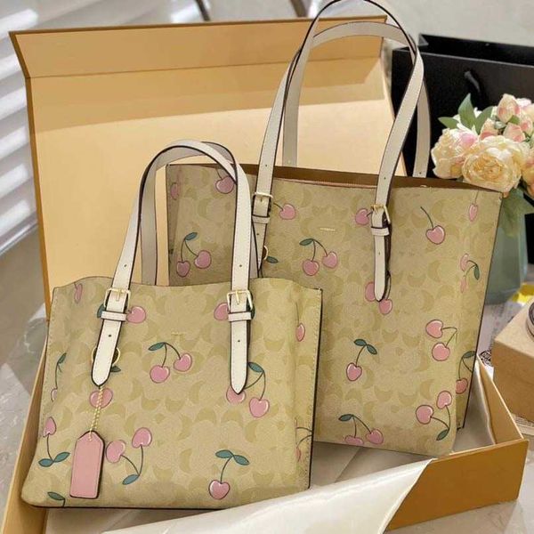 cherry tote bag c print designer bag totes women brown luxury handbags white leather shopping bags cross body shoulder bag purses
cherry tote bag c print designer bag totes women brown luxury handbags white leather shopping bags cross body shoulder bag purses