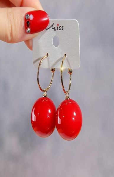 s925 silver needle korea dongdaemun new year red bead earrings temperament wild c type earrings earrings2500501
s925 silver needle korea dongdaemun new year red bead earrings temperament wild c type earrings earrings2500501