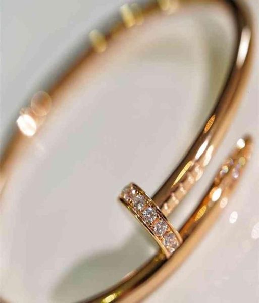 other bracelets classic rose gold non fading nail couple bracelet fashionable highgrade light luxury gift for men and women9819282, Golden;silver
other bracelets classic rose gold non fading nail couple bracelet fashionable highgrade light luxury gift for men and women9819282, Golden;silver