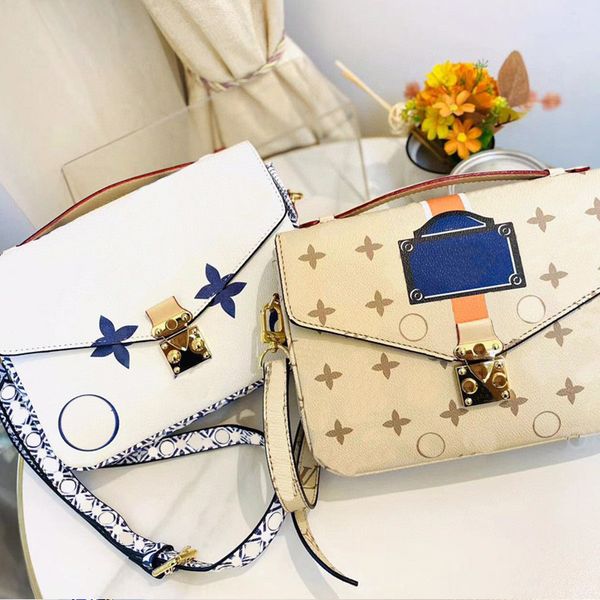 fashion designer bag womens portable messenger bag #40788 vintage printed tote bag classic leather crossbody bag mini shoulder bag
fashion designer bag womens portable messenger bag #40788 vintage printed tote bag classic leather crossbody bag mini shoulder bag