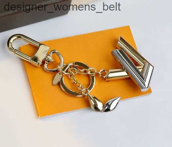 keychains fashion brand keychain letter designer keychains metal keychain womens bag charm pendant auto parts 3sdtl, Silver
keychains fashion brand keychain letter designer keychains metal keychain womens bag charm pendant auto parts 3sdtl, Silver