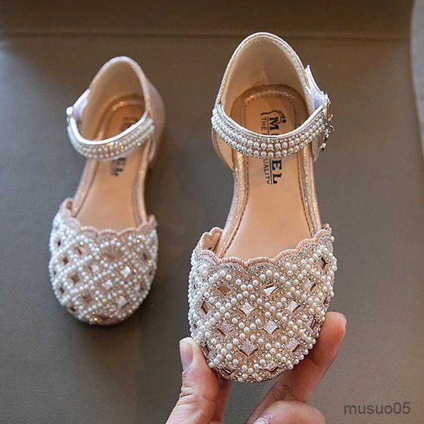 sandals spring autumn girls shoes hollow sandals pearl strap princess shoes rhinestone dance shoes for baby child sliver wedding, Black;red
sandals spring autumn girls shoes hollow sandals pearl strap princess shoes rhinestone dance shoes for baby child sliver wedding, Black;red