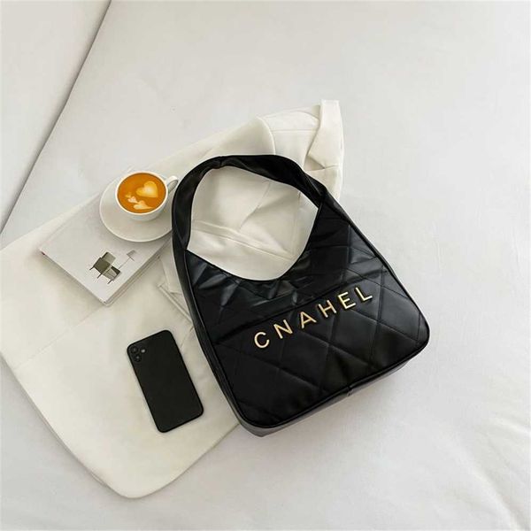 luxury handbags sale high beauty korean underarm bag versatile and luxury outgoing style fashionable new women's trend
luxury handbags sale high beauty korean underarm bag versatile and luxury outgoing style fashionable new women's trend