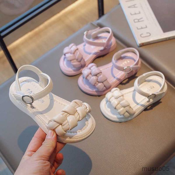sandals new weave solid girls sandals 2023 summer non slip princess shoes for kids fashion soft breathable flat children sandals, Black;red
sandals new weave solid girls sandals 2023 summer non slip princess shoes for kids fashion soft breathable flat children sandals, Black;red