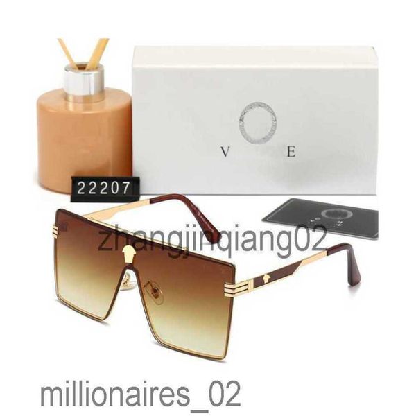 designer versage sunglass cycle luxurys fashion sports polarize sunglasses for womens mens new summer vintage baseball large frame driving b, White;black
designer versage sunglass cycle luxurys fashion sports polarize sunglasses for womens mens new summer vintage baseball large frame driving b, White;black