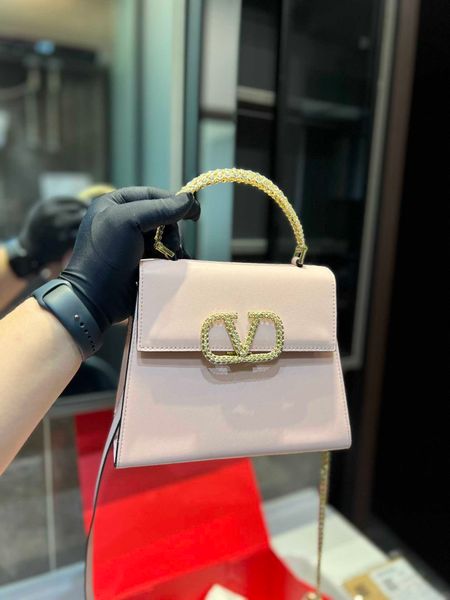 quality designer high mini bag bags luxurys handbag fashions mini waistpacks star diamond underarm chain jezv
quality designer high mini bag bags luxurys handbag fashions mini waistpacks star diamond underarm chain jezv