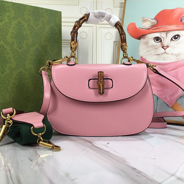 designer bag womens portable tote 675797 fashion solid color shoulder bag classic leather bag temperament purse card bag mobile phone bag
designer bag womens portable tote 675797 fashion solid color shoulder bag classic leather bag temperament purse card bag mobile phone bag