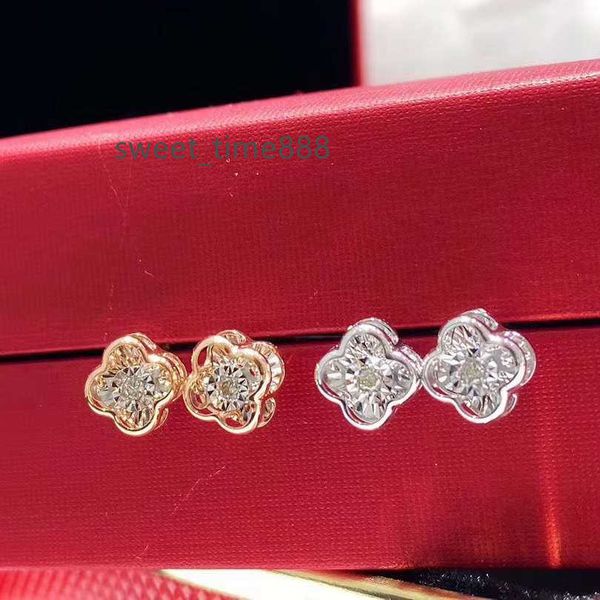 nine's fashion design genuine 18k real solid gold natural dancing diamond clover stud earrings women jewelry, Golden
nine's fashion design genuine 18k real solid gold natural dancing diamond clover stud earrings women jewelry, Golden