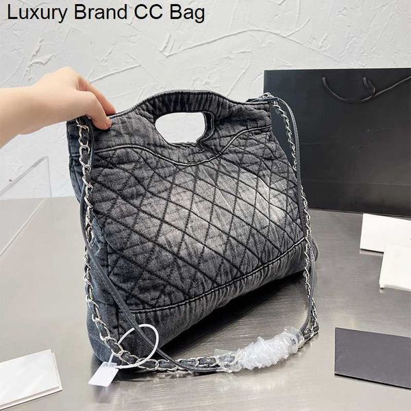 designers bags trend luxurys cc totes bags shoulder vintage large-volume quilted denim womens tote shopping handbags fashion 31 crossbody
designers bags trend luxurys cc totes bags shoulder vintage large-volume quilted denim womens tote shopping handbags fashion 31 crossbody
