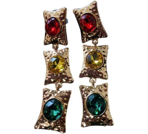 903 vintage metal baroque color diamond long style slim temperament european and american exaggerated earrings7624601, Golden
903 vintage metal baroque color diamond long style slim temperament european and american exaggerated earrings7624601, Golden