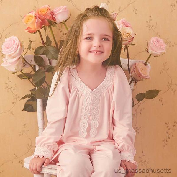 pajamas autumn winter cute children's girl's pink pajama sets.vintage toddler kid's cotton lace pyjamas set home sleepwear, Blue;red
pajamas autumn winter cute children's girl's pink pajama sets.vintage toddler kid's cotton lace pyjamas set home sleepwear, Blue;red