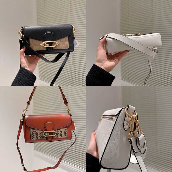 cbag evening bags updated designer coabag pillow shoulder bag quality women pure retro hardware cloudy handbags leather fashion purse 230302
cbag evening bags updated designer coabag pillow shoulder bag quality women pure retro hardware cloudy handbags leather fashion purse 230302