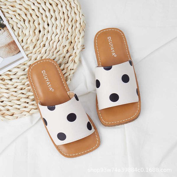 children' slippers summer girls wear antiskid sandals indoors and outdoors korean children' princess shoes, Black;grey
children' slippers summer girls wear antiskid sandals indoors and outdoors korean children' princess shoes, Black;grey