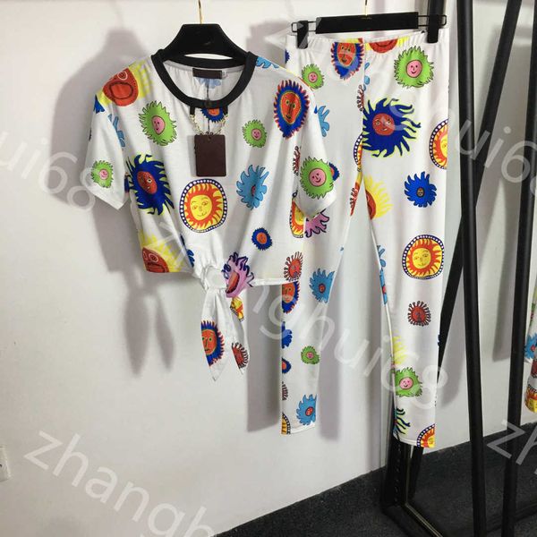 23ss womens designer clothing yoga suit women tracksuit casual suit cartoon sun print tied waist closed short sleeve t-shirt stretch legging, Gray
23ss womens designer clothing yoga suit women tracksuit casual suit cartoon sun print tied waist closed short sleeve t-shirt stretch legging, Gray