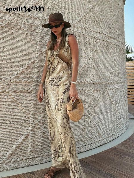party dresses summer women fashion printed suspender maxi female v neck sleeveless ruffle 2023 ladies chic beach long 230508, White;black 
party dresses summer women fashion printed suspender maxi female v neck sleeveless ruffle 2023 ladies chic beach long 230508, White;black