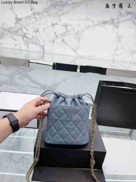 handbag designer cc bag wallets bucket bag 2022 shoulder cc crossbody designers bags women fashion luxurys mini classic casual quilted, Red;black
handbag designer cc bag wallets bucket bag 2022 shoulder cc crossbody designers bags women fashion luxurys mini classic casual quilted, Red;black