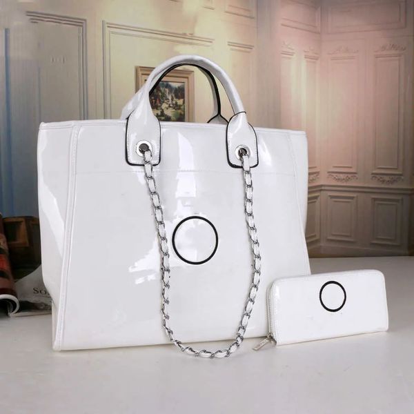 designers handbag messenger crossbody bag oxidizing leather elegant shoulder bags crossbody shopping purse clutches wallets 001
designers handbag messenger crossbody bag oxidizing leather elegant shoulder bags crossbody shopping purse clutches wallets 001
