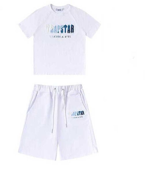 men's trapstar t shirt set letter embroidered tracksuit short sleeve plush shorts 2023332, Gray
men's trapstar t shirt set letter embroidered tracksuit short sleeve plush shorts 2023332, Gray