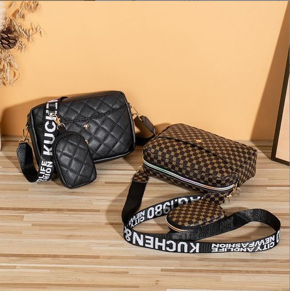 shoulder bags bag women 2023 summer ladies fashion designer retro portable messenger female a1
shoulder bags bag women 2023 summer ladies fashion designer retro portable messenger female a1