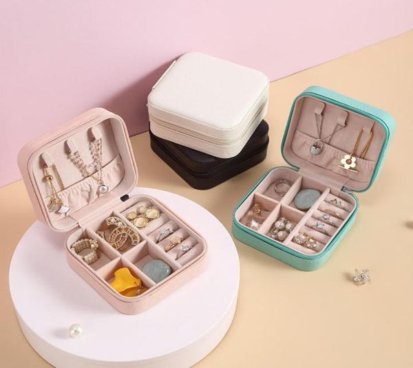 portable jewelry box single layer simple jewelrys storage box ring earring pendant necklace boxes5901030, Black;white
portable jewelry box single layer simple jewelrys storage box ring earring pendant necklace boxes5901030, Black;white