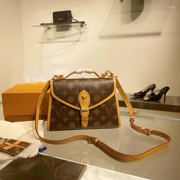 backpack style evening handbag crossbody bags hangbags women's men tote luxury designer woman fashion cases the wallet shoulder purse
backpack style evening handbag crossbody bags hangbags women's men tote luxury designer woman fashion cases the wallet shoulder purse