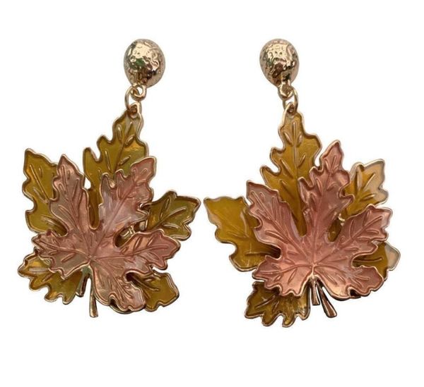 700 vintage stick metal baroque imitation pearl oil drop leaf silver needle earrings6419223, Golden
700 vintage stick metal baroque imitation pearl oil drop leaf silver needle earrings6419223, Golden