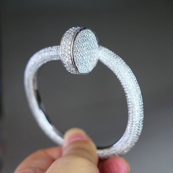 bangle korean high fashion punk cubic zircon paved heavy big band for men or women jewelry wholesale 230506, Black
bangle korean high fashion punk cubic zircon paved heavy big band for men or women jewelry wholesale 230506, Black