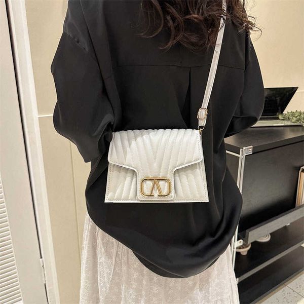 2023 able texture pleated hand spring trend one shoulder crossbody fashion women's this year's popular small square bag
2023 able texture pleated hand spring trend one shoulder crossbody fashion women's this year's popular small square bag