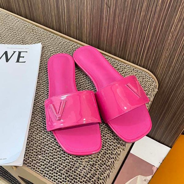 famous sandals slippers beach slipper classic flat heel summer designer fashion slide, Black
famous sandals slippers beach slipper classic flat heel summer designer fashion slide, Black